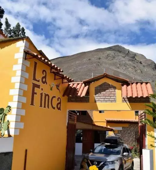 Retkeilymaja La Finca Tarma