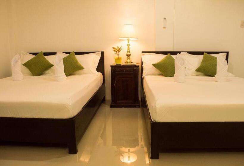 Bed and Breakfast Abeth S Haven