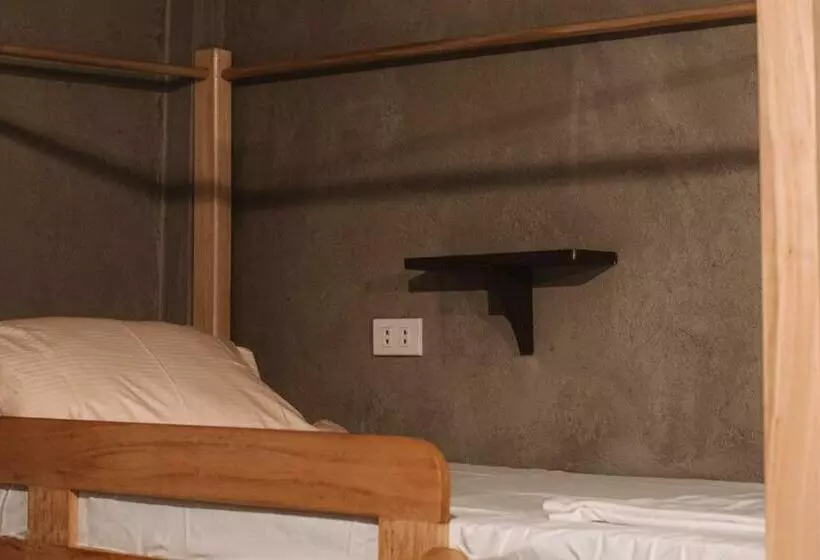 Fable Hostel