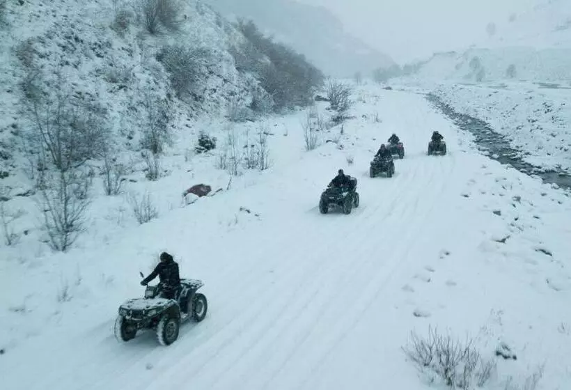 Hostel Gudauri Adventure
