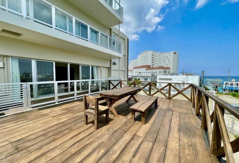 호텔 Coral Palace Onna By Sunset Avenue