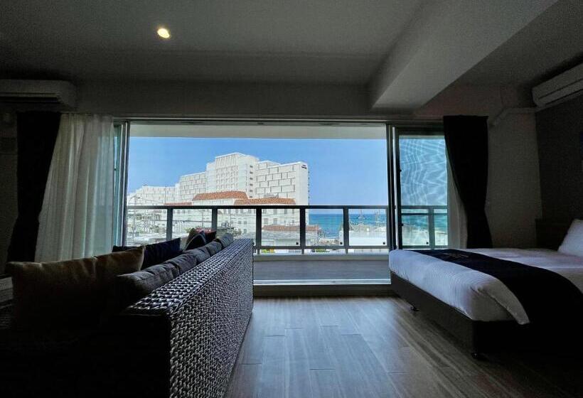 호텔 Coral Palace Onna By Sunset Avenue