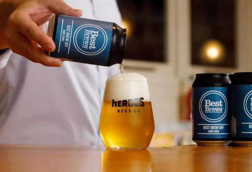 هتل Four Points By Sheraton Hong Kong, Tung Chung