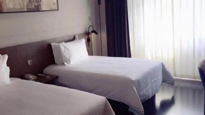 Otel Jinjiang Inn Select Yangzhou Slender West Lake Dongguan Street