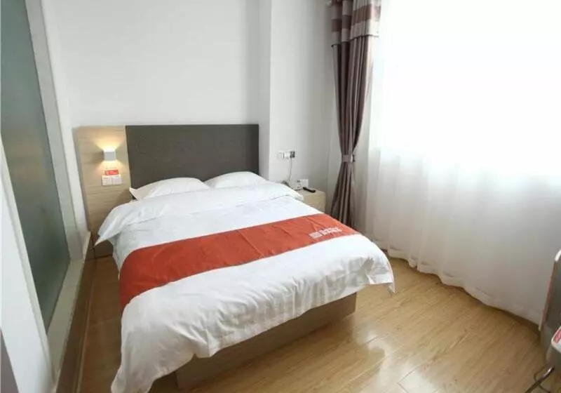 ホテル Shell Xuzhou Suining County East Bus Station