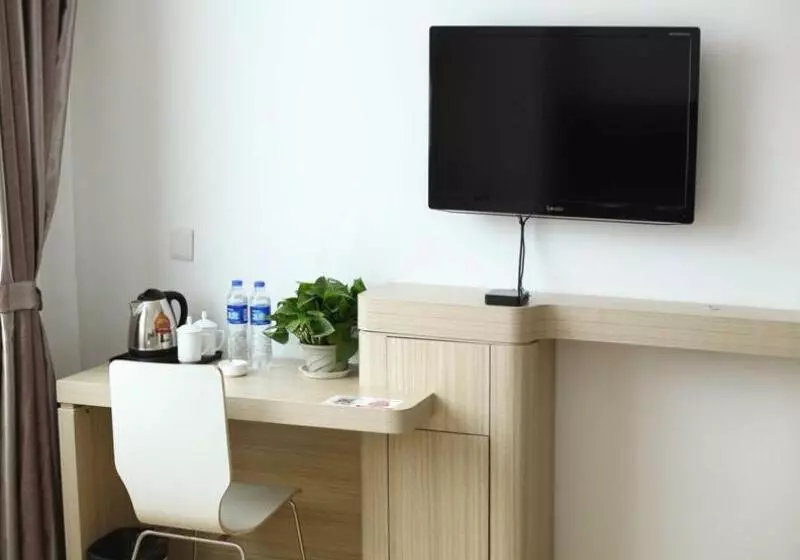 ホテル Shell Xuzhou Suining County East Bus Station