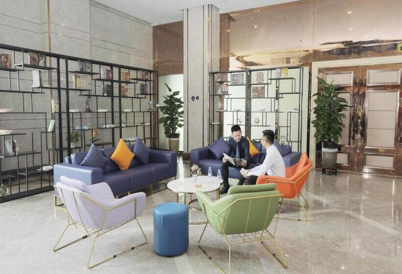 Kyriad Hotel Shenzhen Pingdi Low Carbon City