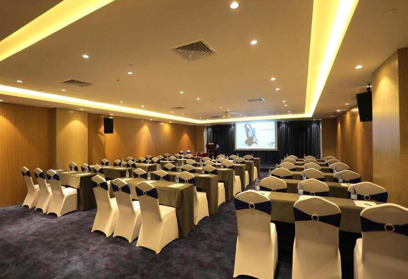 Kyriad Hotel Shenzhen Pingdi Low Carbon City