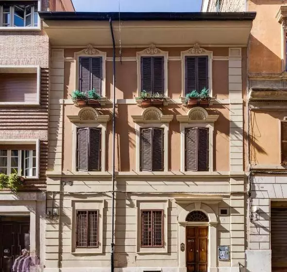 پانسیون Classic Flat Monti