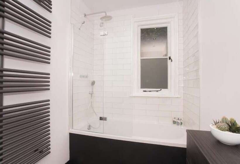 Pension (Hôtel basse catégorie) Locksbrook Lodge