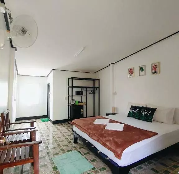 پانسیون Long Beach Simple House