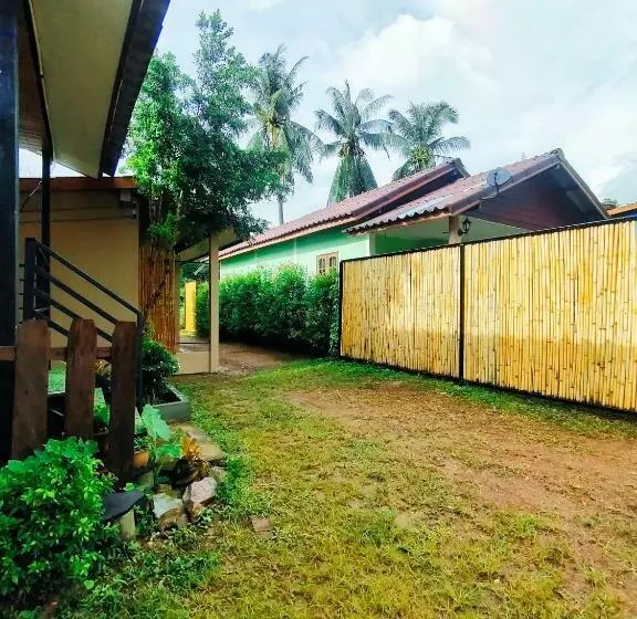 پانسیون Long Beach Simple House