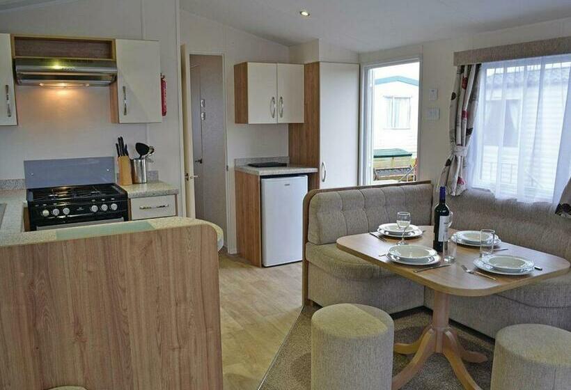 منتجع Pencnwc Holiday Park