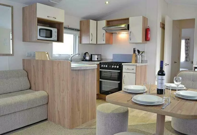 Lomakeskus Pencnwc Holiday Park