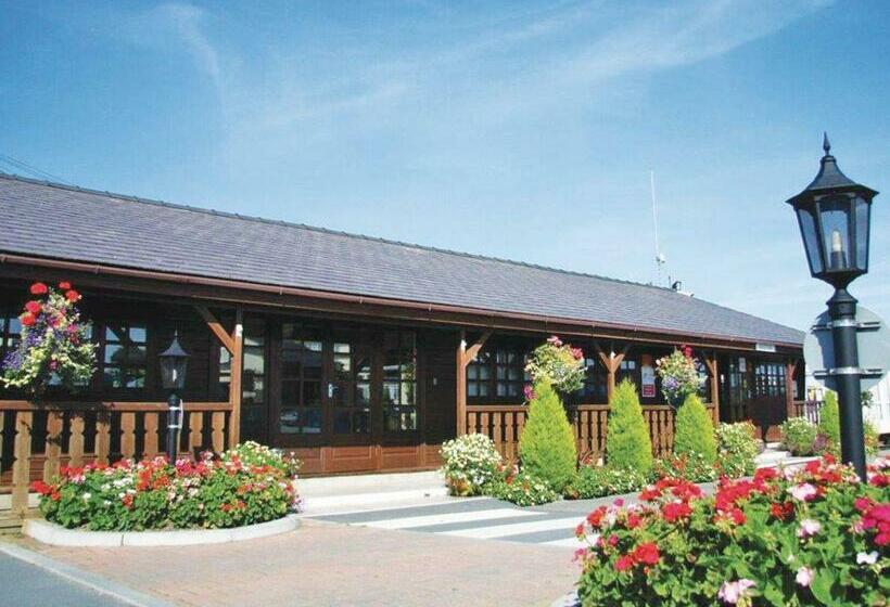 منتجع Pencnwc Holiday Park