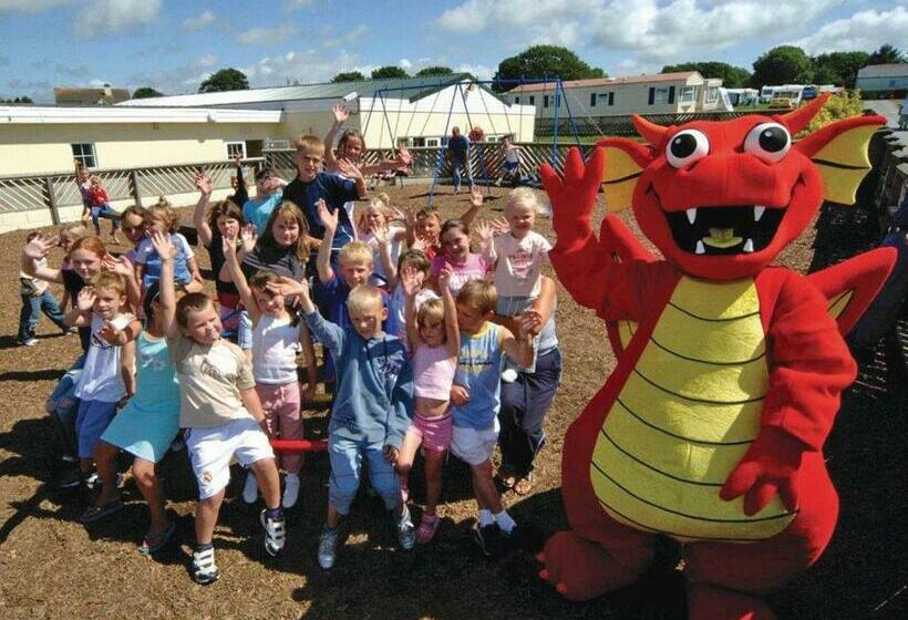 منتجع Pencnwc Holiday Park