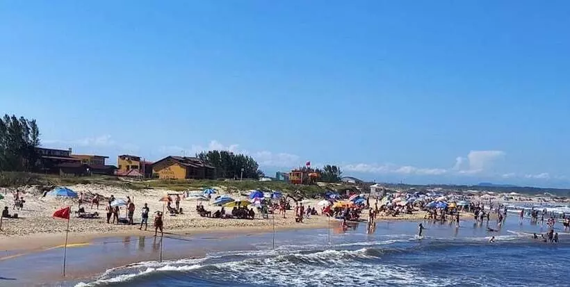 ユースホステル Pousada Moradas Do Sol Nascente