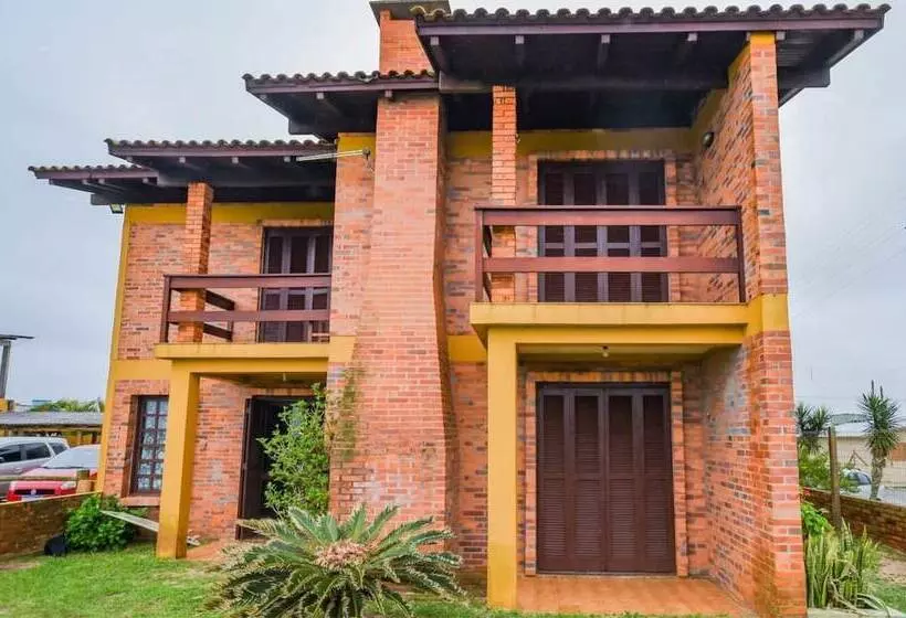 ユースホステル Pousada Moradas Do Sol Nascente