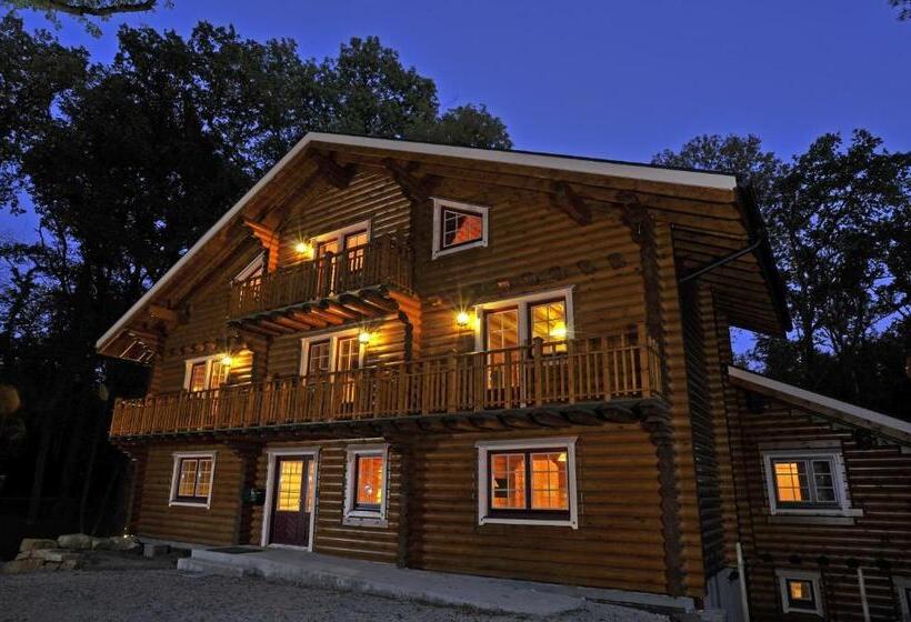 Appart Hôtel Le Pin Sylvestre