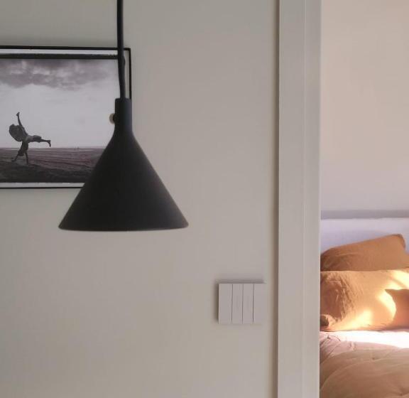 مبيت وإفطار La Chambre Du 21