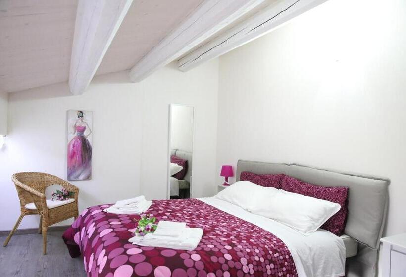 مبيت وإفطار Villa Antica Aia Relax