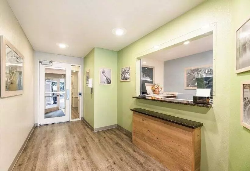 Hotelli Extended Stay America Select Suites  Ocala