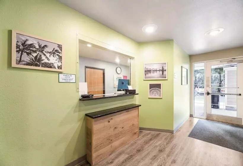 Hotelli Extended Stay America Select Suites  Ocala