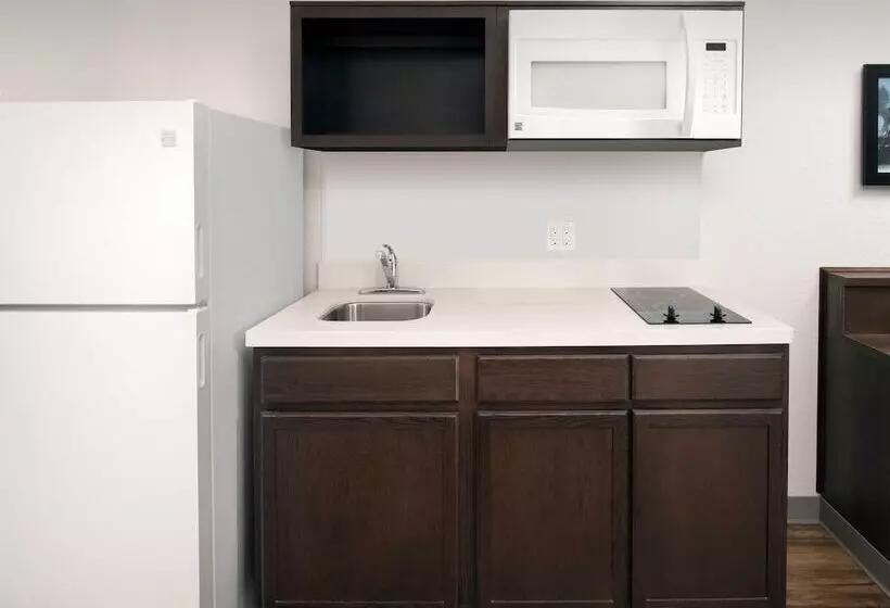 Hotelli Extended Stay America Select Suites  Ocala