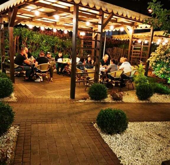 בית מלון כפרי Gio