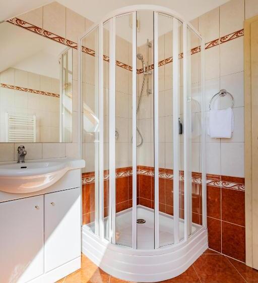 ホテル Orea Resort Panorama Moravský Kras