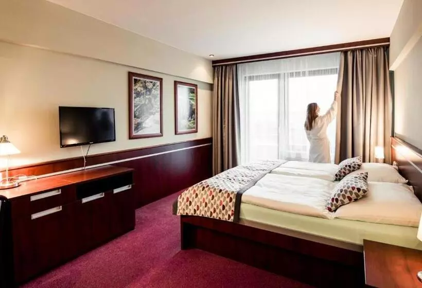 Hotelli Orea Resort Panorama Moravský Kras