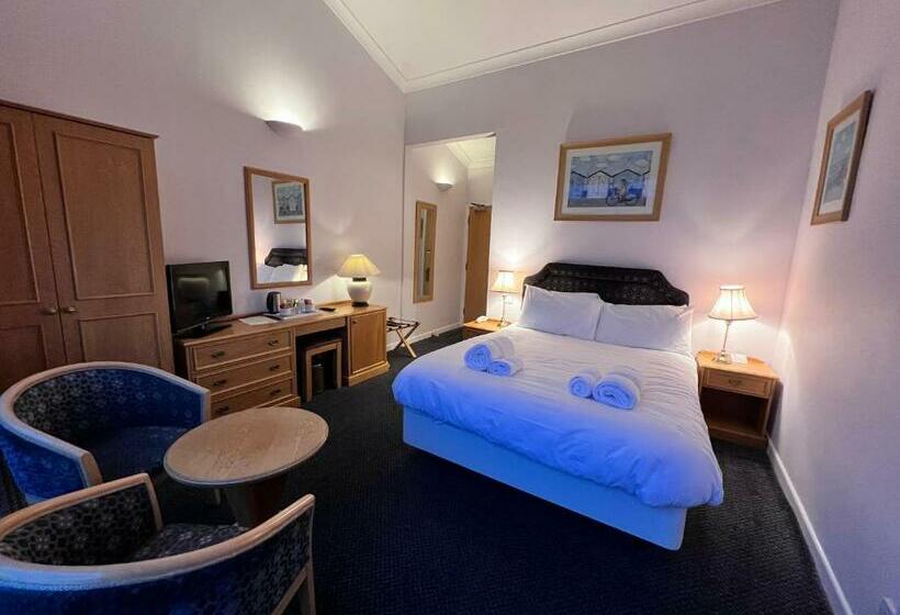 ホテル The Royal Lion