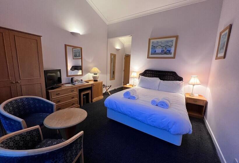 ホテル The Royal Lion