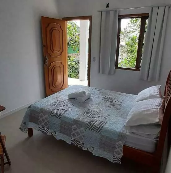 ペンション Ilha Suites   Vila Do Abraão