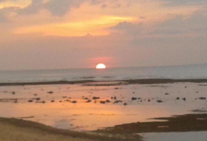 פנסיון Rock Pool Homestay