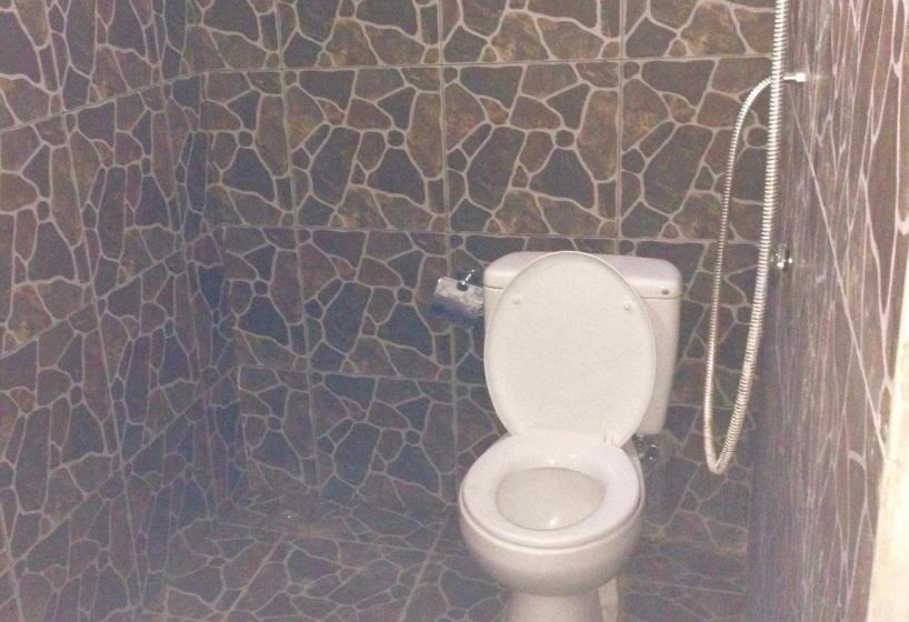 פנסיון Rock Pool Homestay