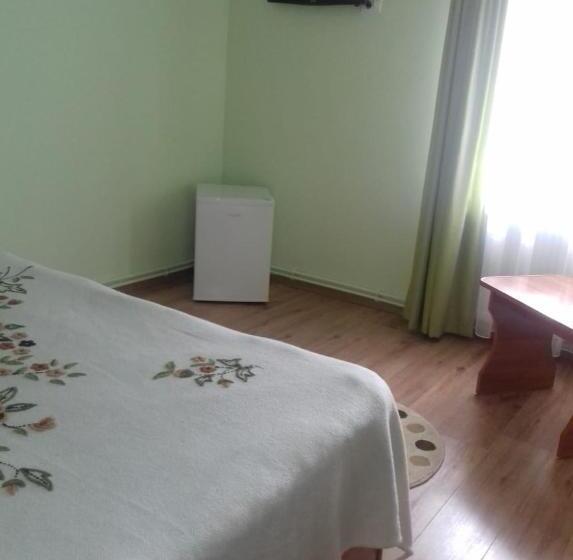 تختخواب و صبحانه Casa Doboş