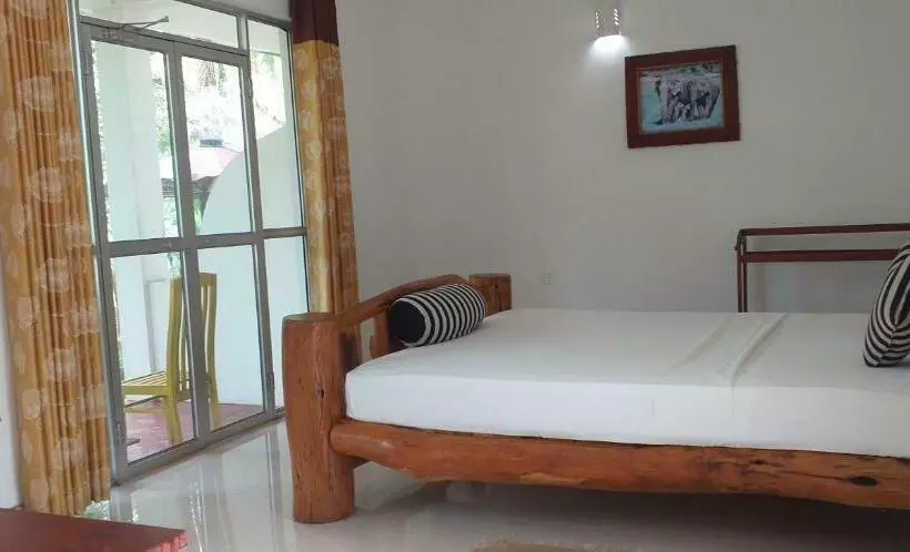 ホテル Hasthi Lake Resort