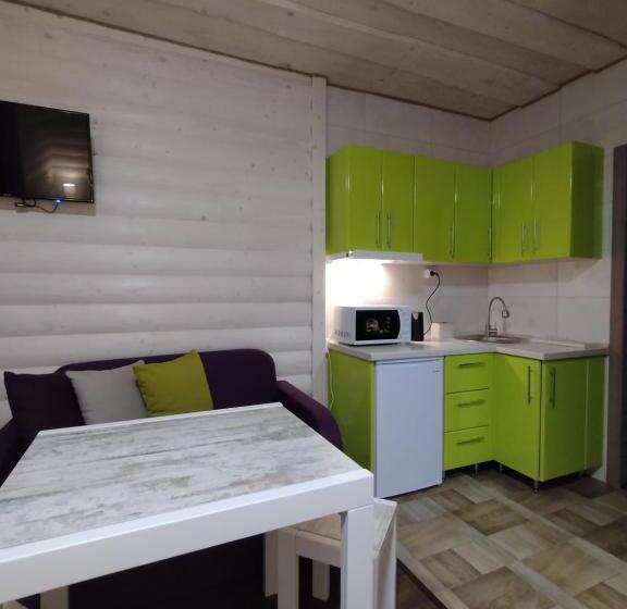 Hotel Whiteberry Studio