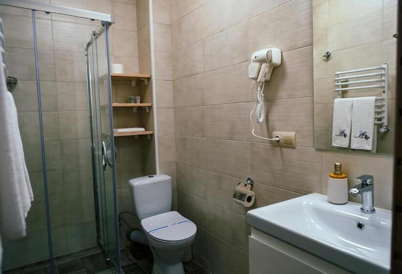 Hotel Whiteberry Studio