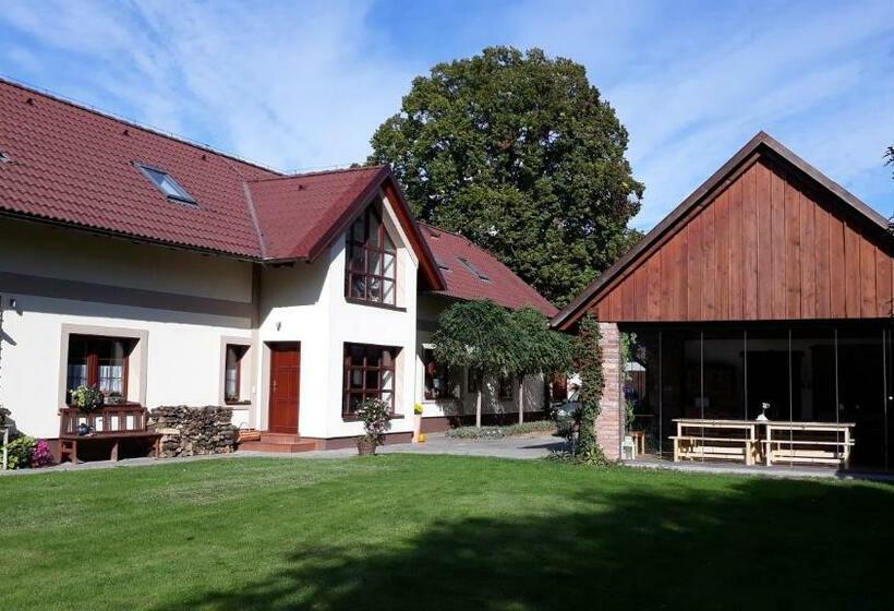 ペンション Penzion U Kováře