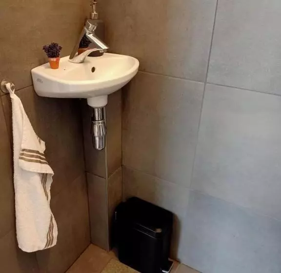 Aamiaismajoitus (B&B) Bij De Vlaamse Schuur