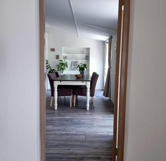 مبيت وإفطار Bij De Vlaamse Schuur