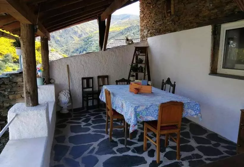 Aamiaismajoitus (B&B) Casa Do Alto   Benfeita