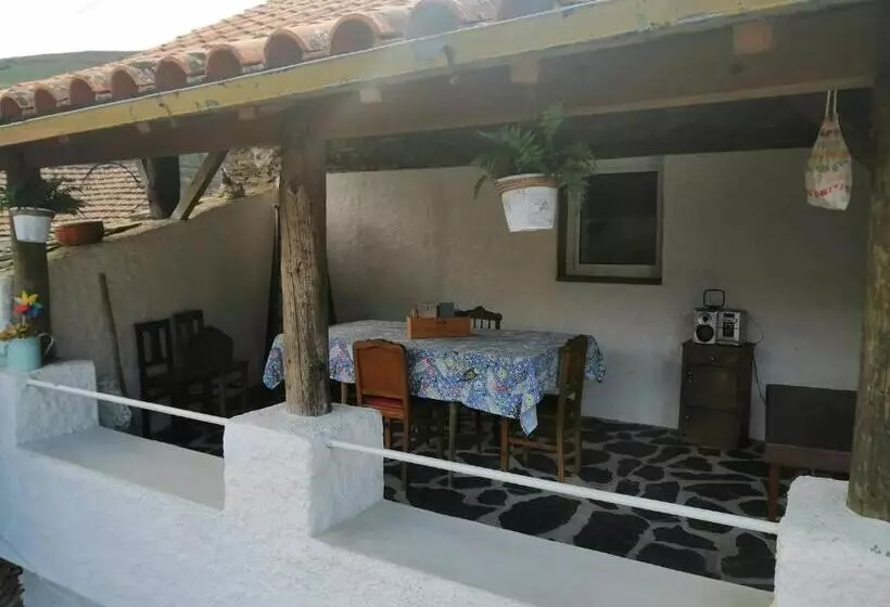 Aamiaismajoitus (B&B) Casa Do Alto   Benfeita