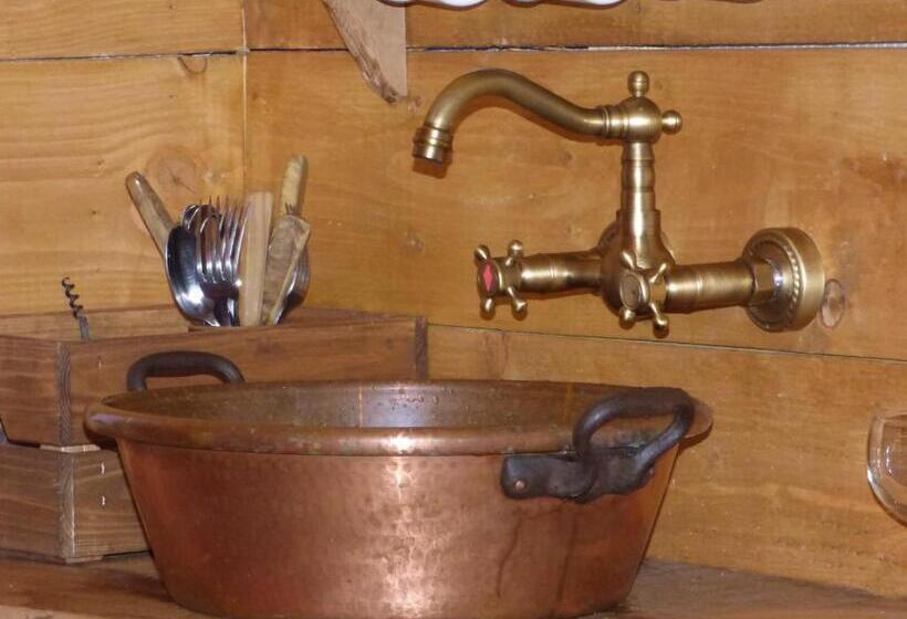 Bed and Breakfast Chambre D Hôte Atypique Trappeur West Little Ranch