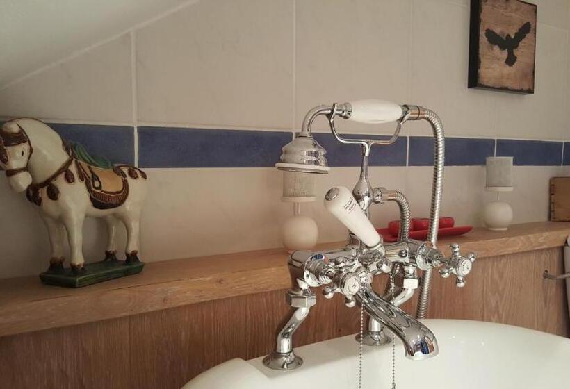 Bed and Breakfast Chambre D Hôte Atypique Trappeur West Little Ranch