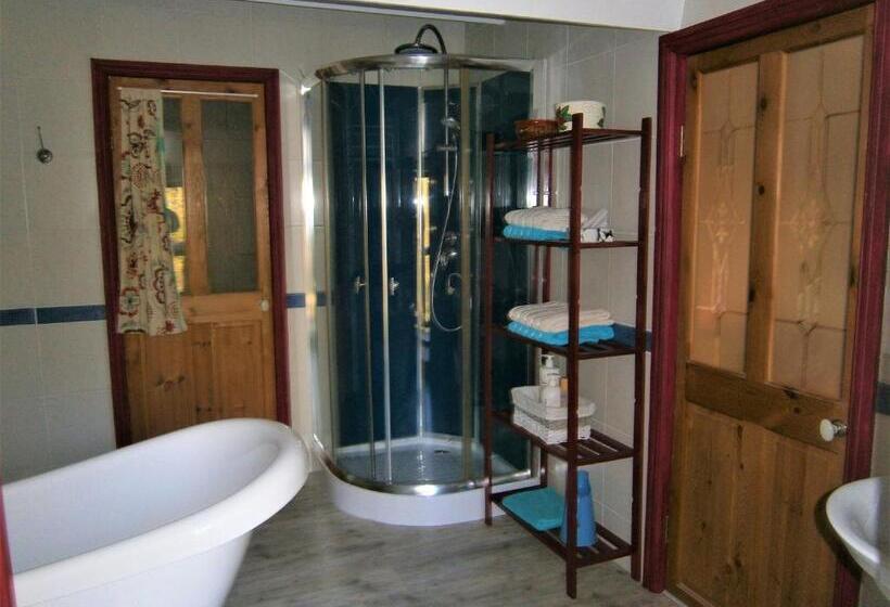 Bed and Breakfast Chambre D Hôte Atypique Trappeur West Little Ranch