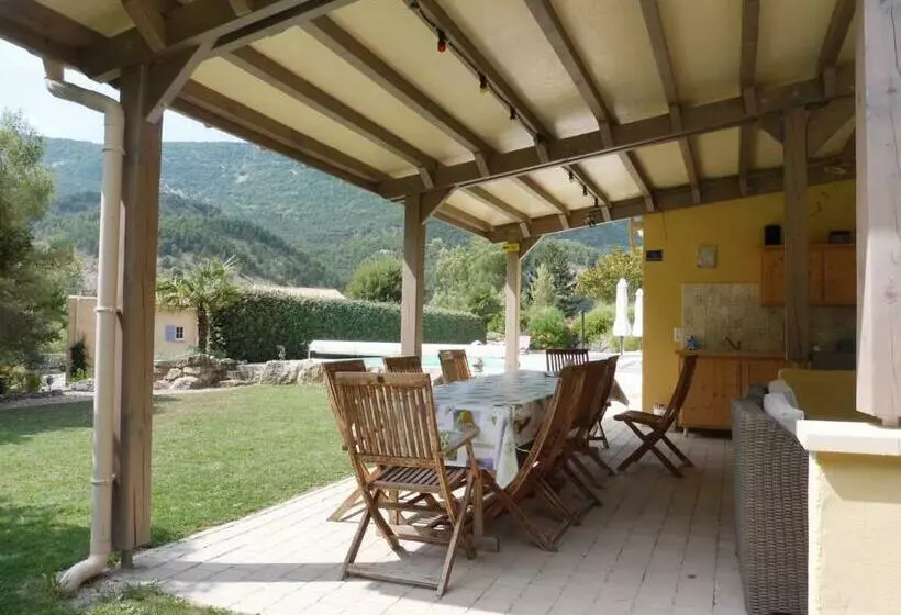 Aamiaismajoitus (B&B) Le Petit Collet