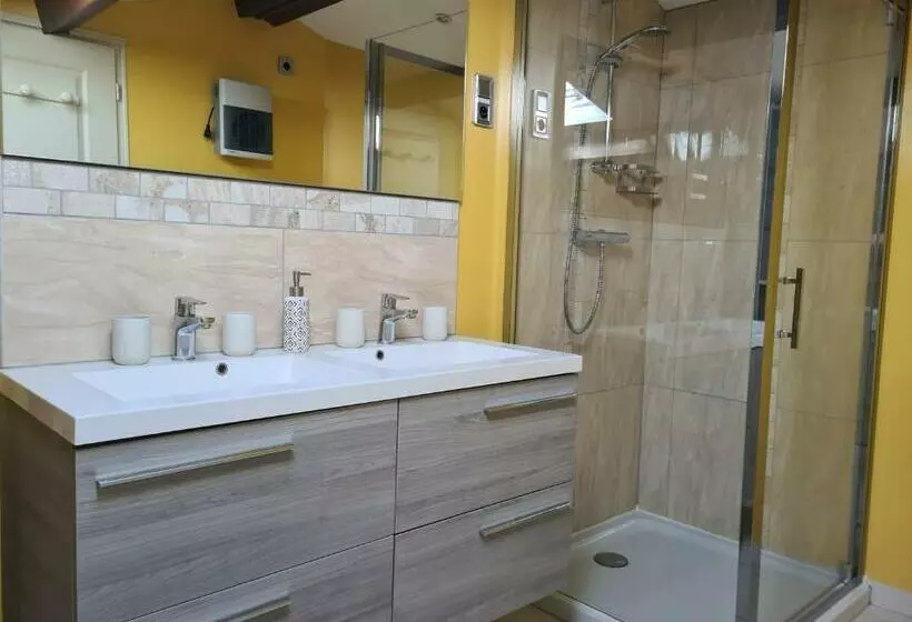 Aamiaismajoitus (B&B) Le Petit Collet